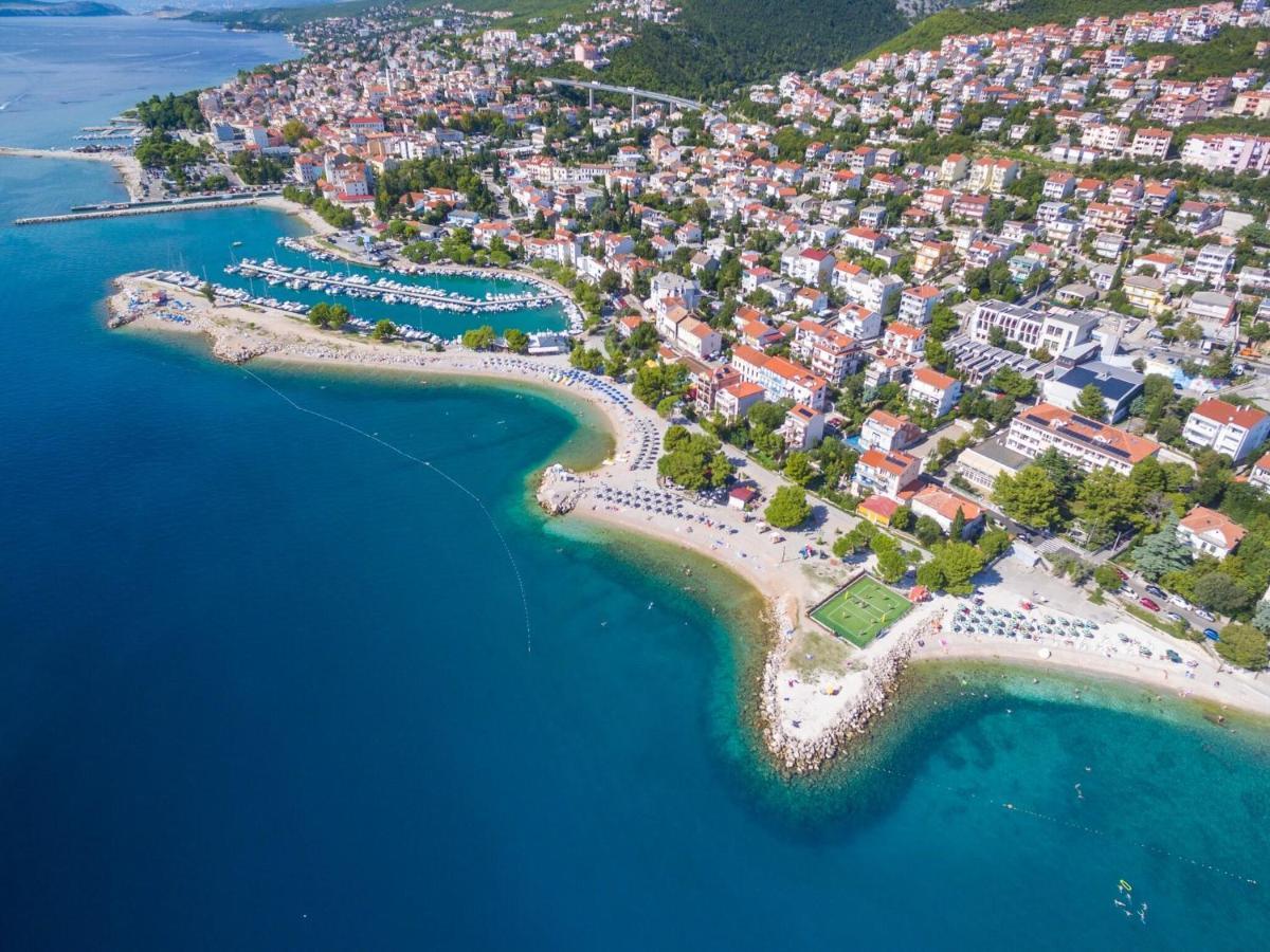 Apartment Pavla Crikvenica Bagian luar foto