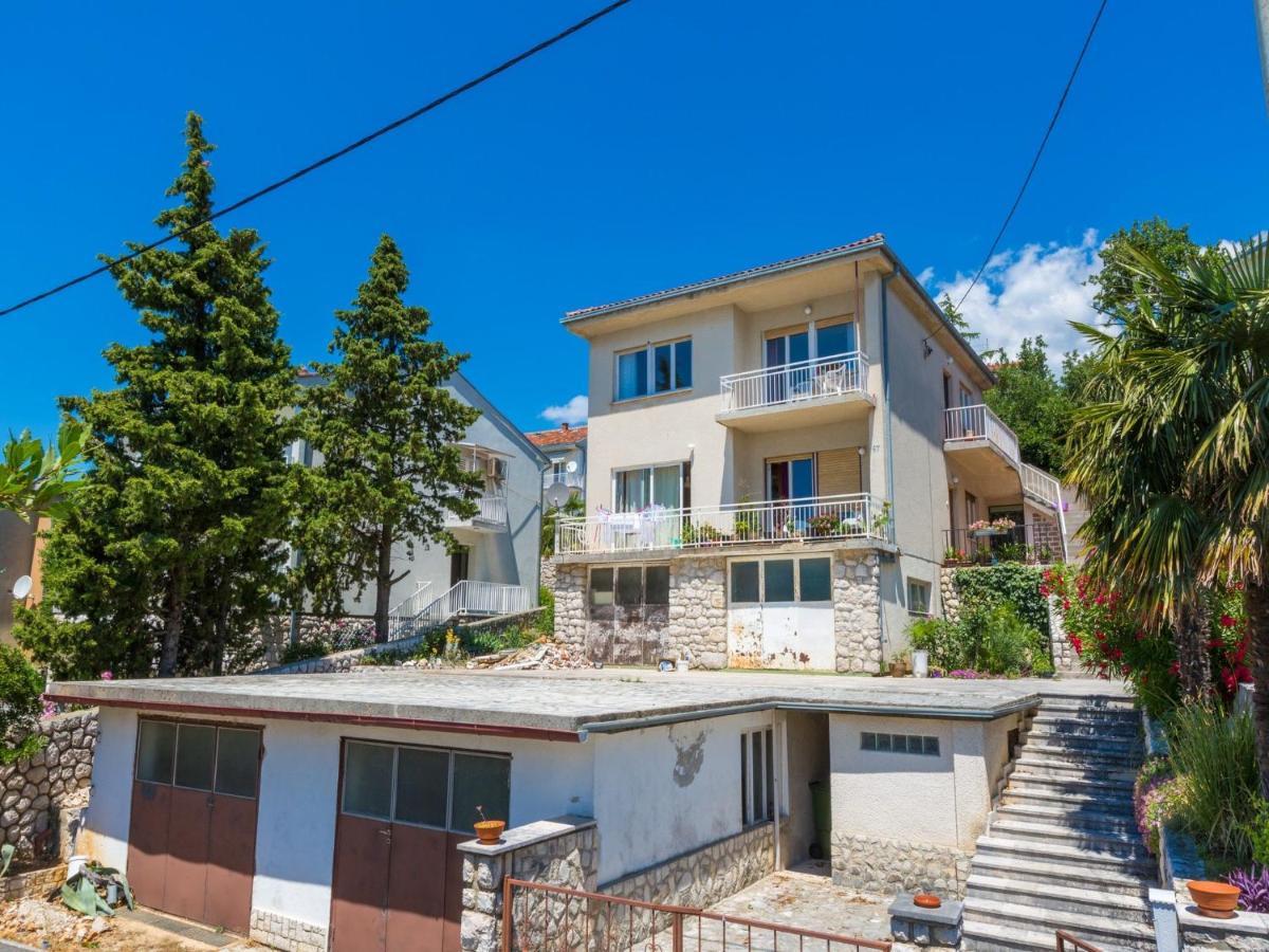 Apartment Pavla Crikvenica Bagian luar foto